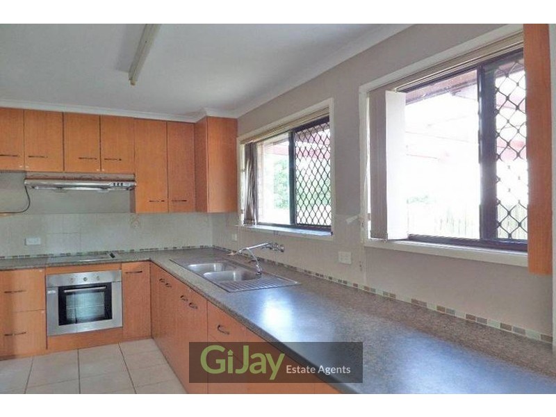 11 Coolgardie St, Sunnybank Hills QLD 4109