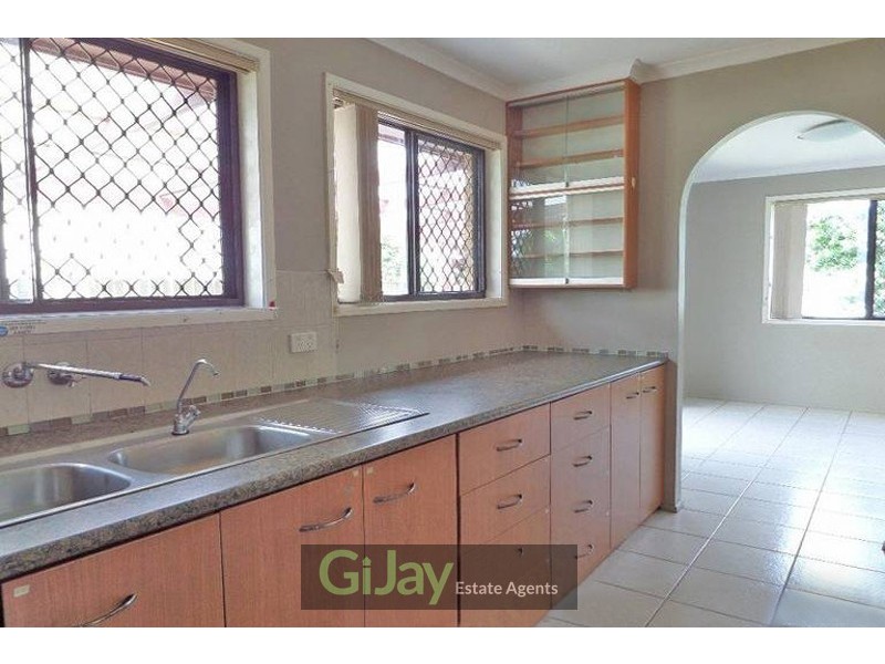 11 Coolgardie St, Sunnybank Hills QLD 4109