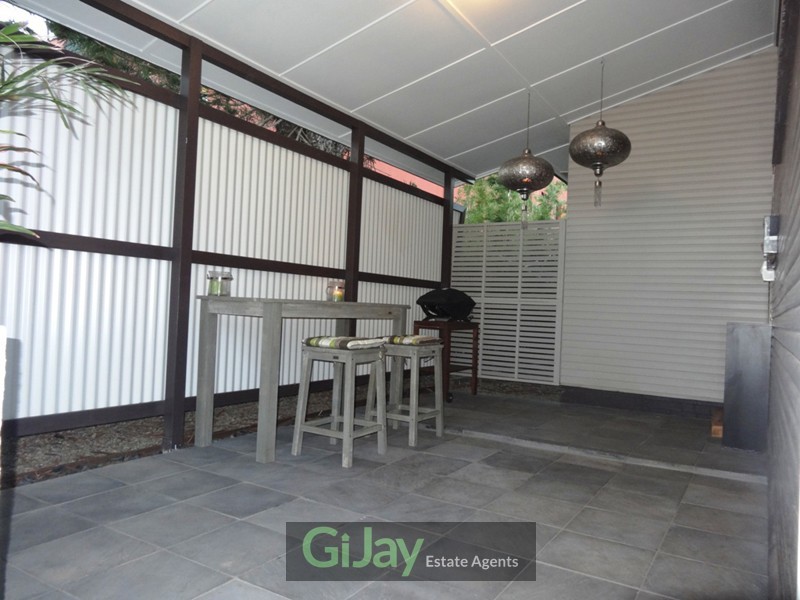 10 Perkins St, Upper Mount Gravatt QLD 4122