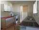 523 Mains Rd, Macgregor QLD 4109