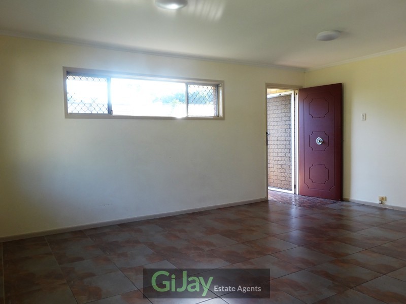 523 Mains Rd, Macgregor QLD 4109