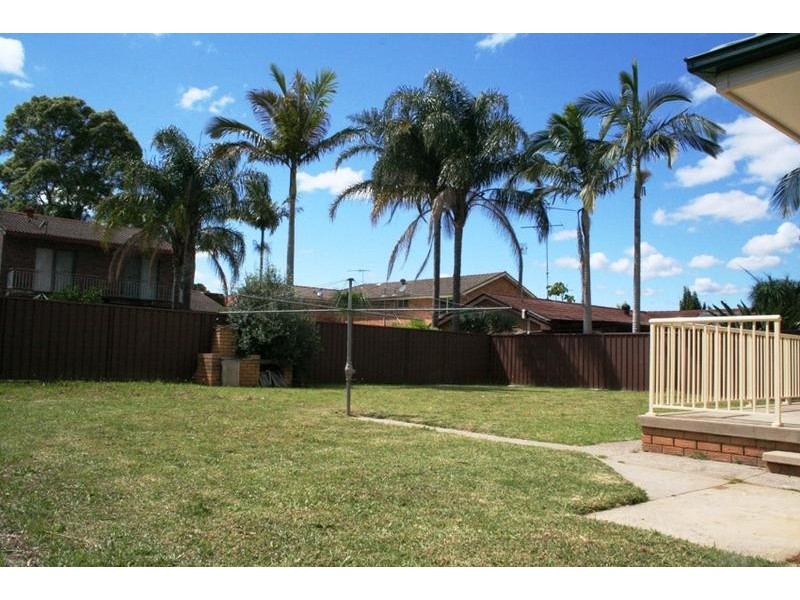 45 Wolverton Avenue, Chipping Norton NSW 2170