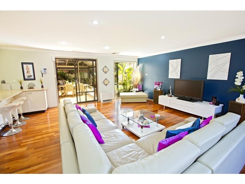 9 Lavington Avenue, Chipping Norton NSW 2170