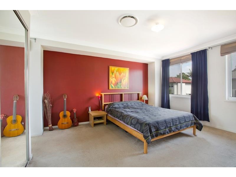 16 Northcott Boulevard, Hammondville NSW 2170