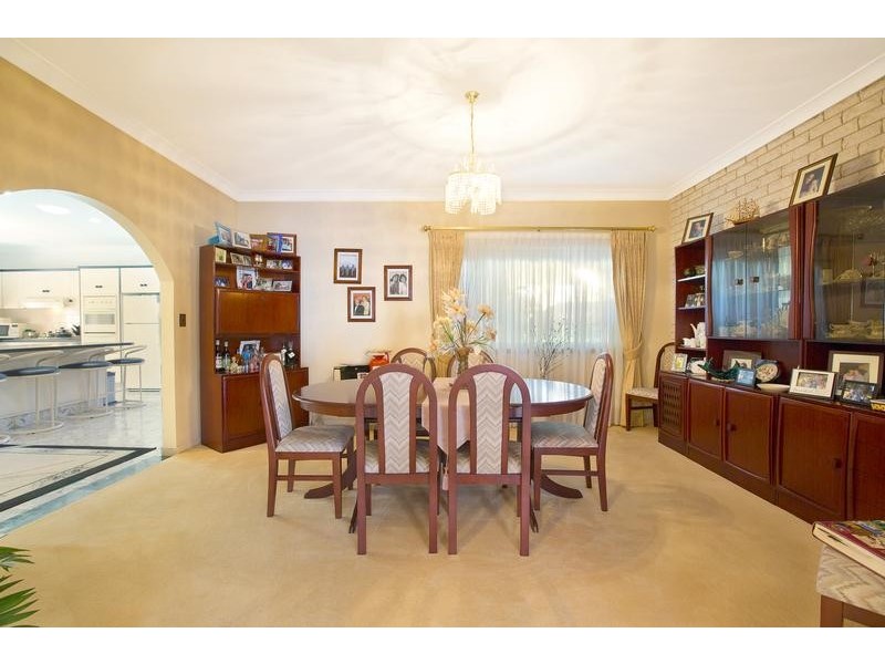 Chipping Norton NSW 2170