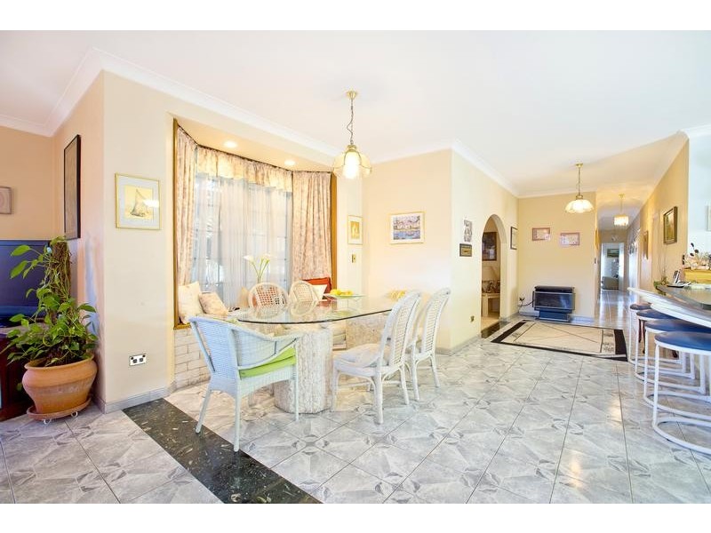 Chipping Norton NSW 2170