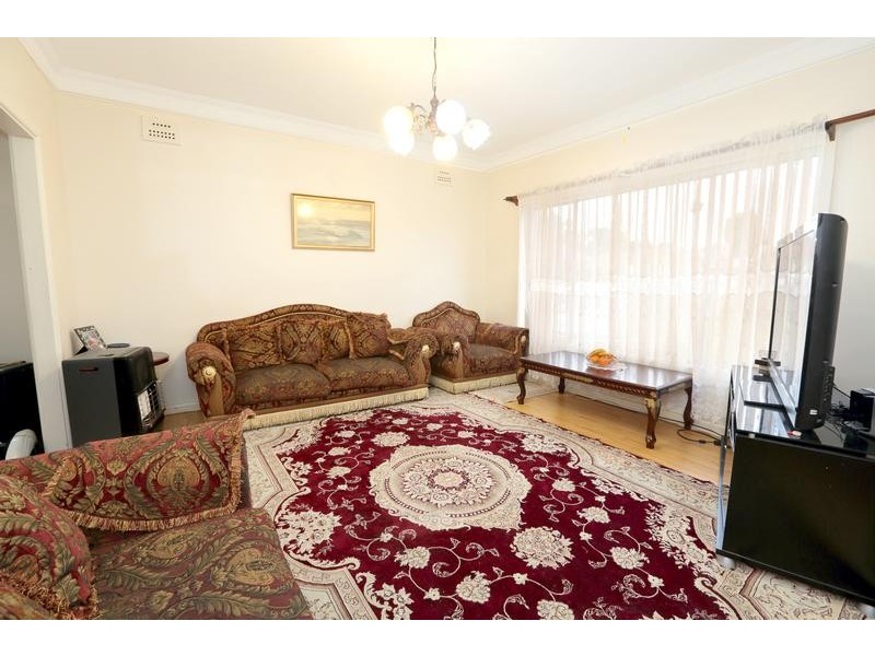 14 Richmond St, South Wentworthville NSW 2145