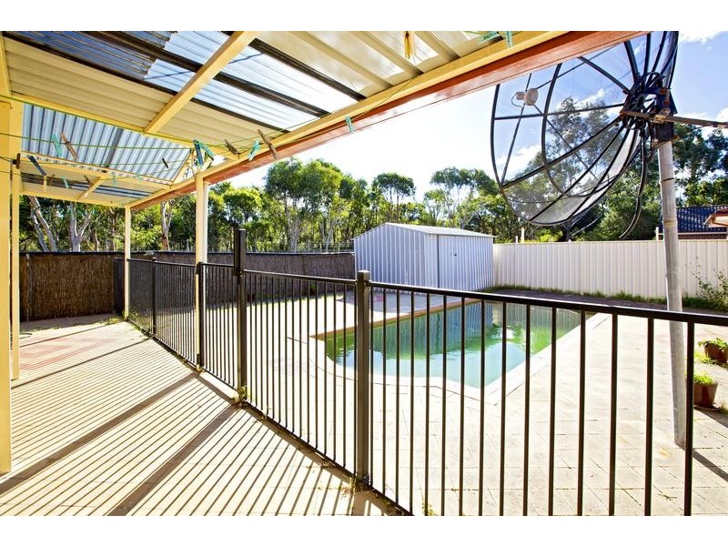 Wattle Grove NSW 2173