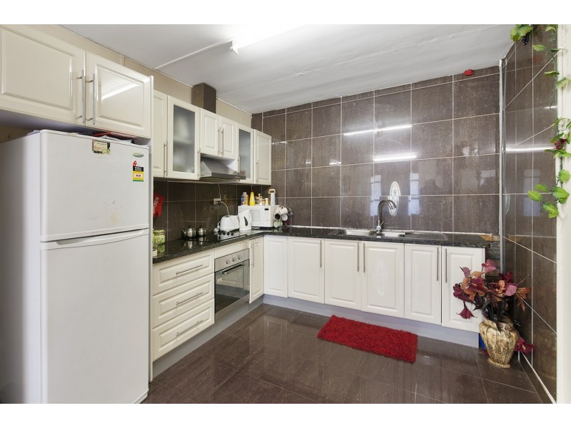 2 Bainbridge Ave, Chipping Norton NSW 2170