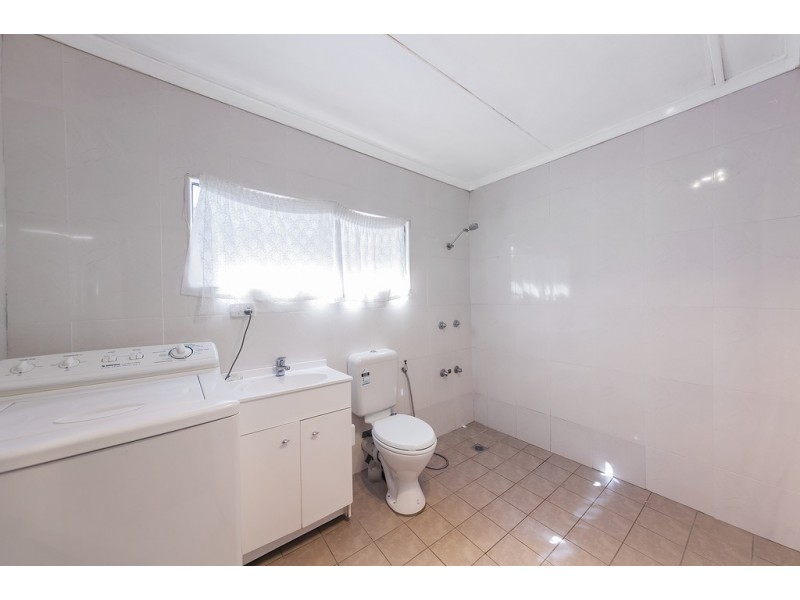 2 Bainbridge Ave, Chipping Norton NSW 2170