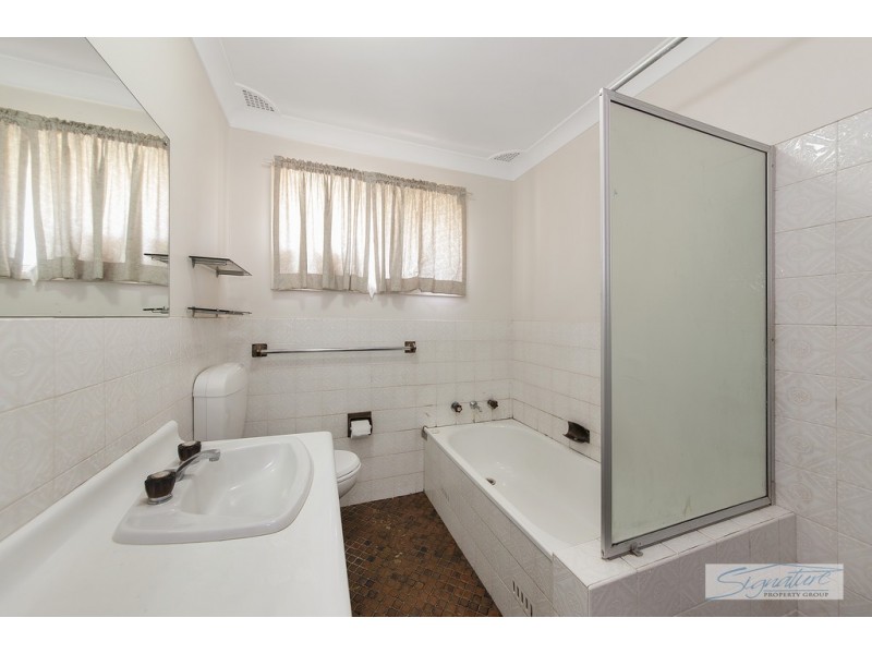 61 Whelan Avenue, Chipping Norton NSW 2170