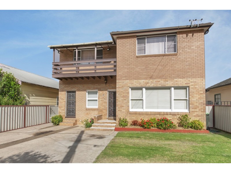 4 Moorebank Ave, Moorebank NSW 2170