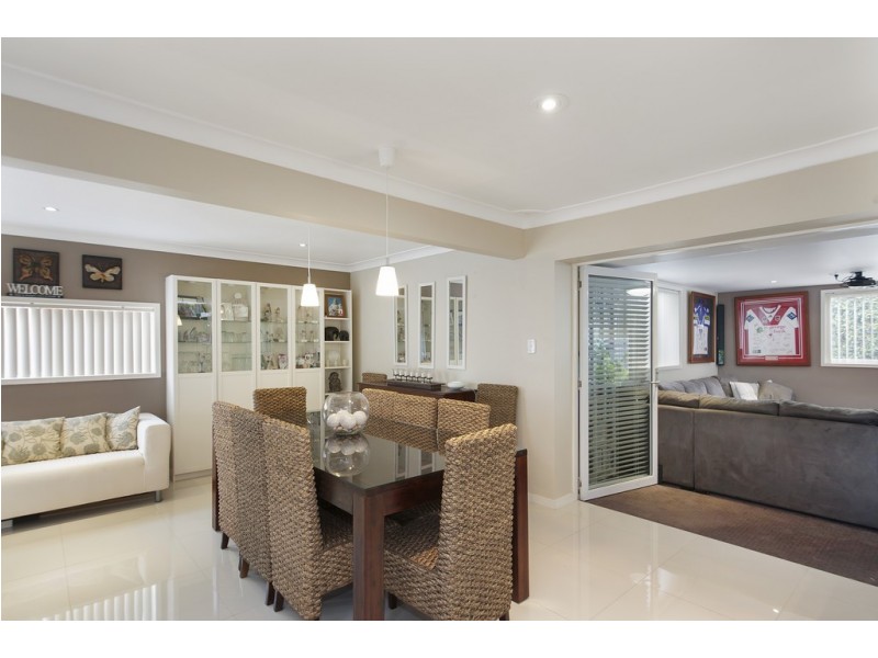 4 Whelan Avenue, Chipping Norton NSW 2170