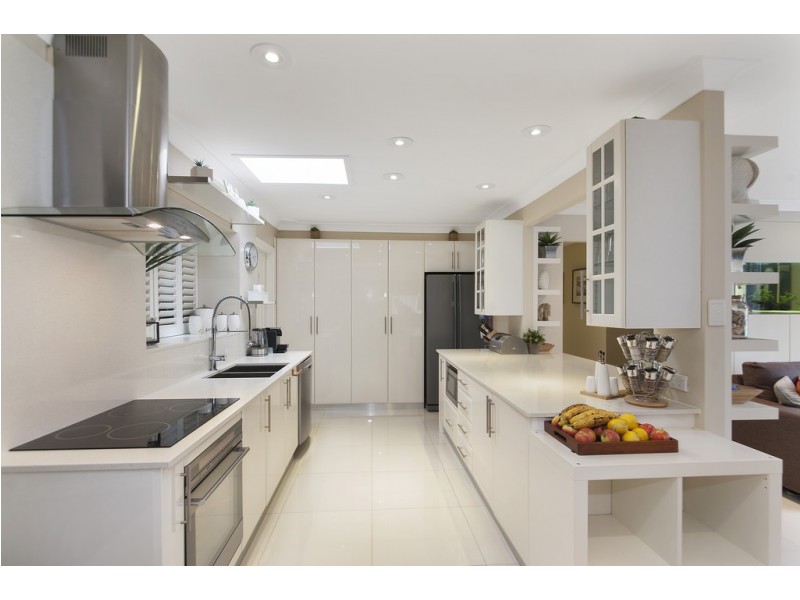 4 Whelan Avenue, Chipping Norton NSW 2170