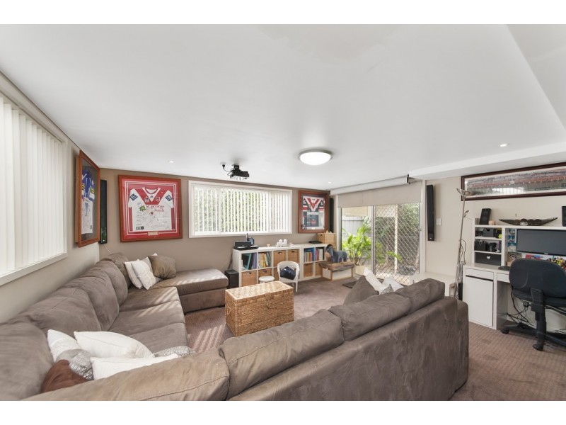 4 Whelan Avenue, Chipping Norton NSW 2170