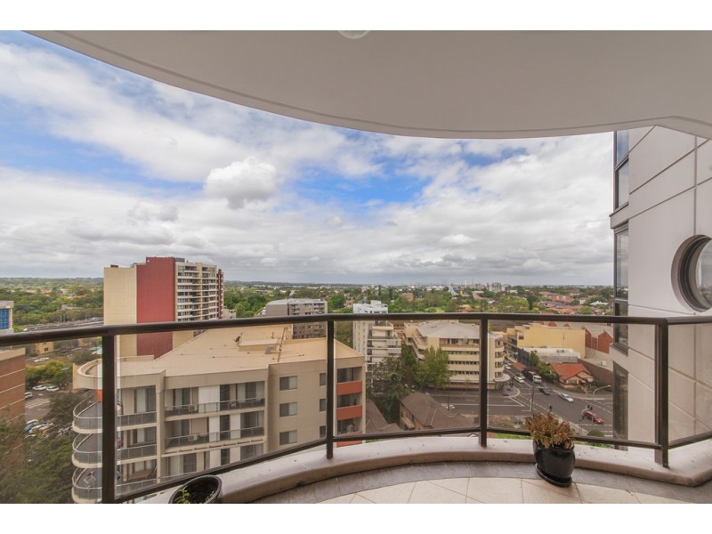 176/13-15 Hassall St, Parramatta NSW 2150