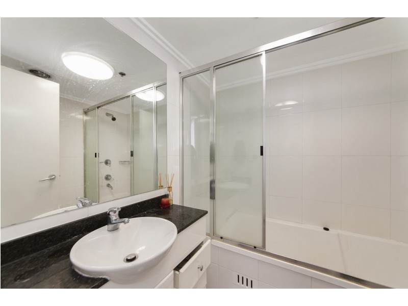 176/13-15 Hassall St, Parramatta NSW 2150