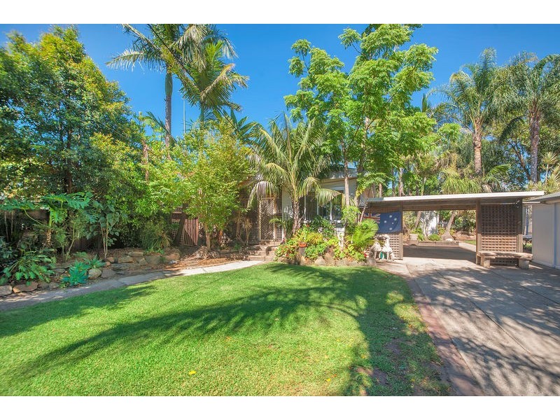 26 Governor Macquarie Drv, Chipping Norton NSW 2170