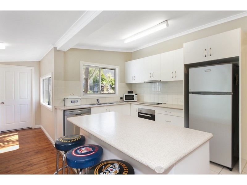 26 Governor Macquarie Drv, Chipping Norton NSW 2170