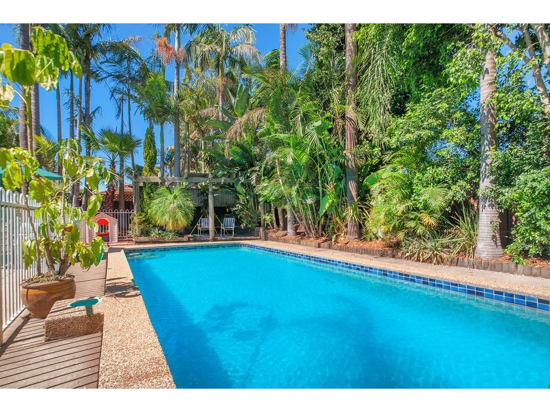 26 Governor Macquarie Drv, Chipping Norton NSW 2170