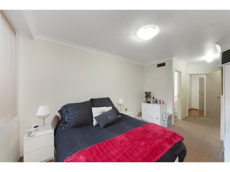 15/7 Mead Drive, Chipping Norton NSW 2170
