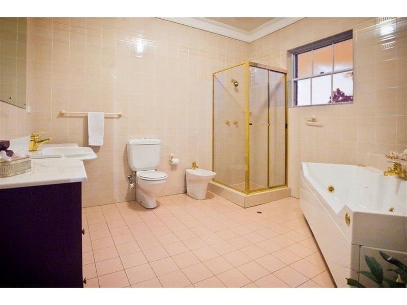 14 Westbury Street, Chipping Norton NSW 2170