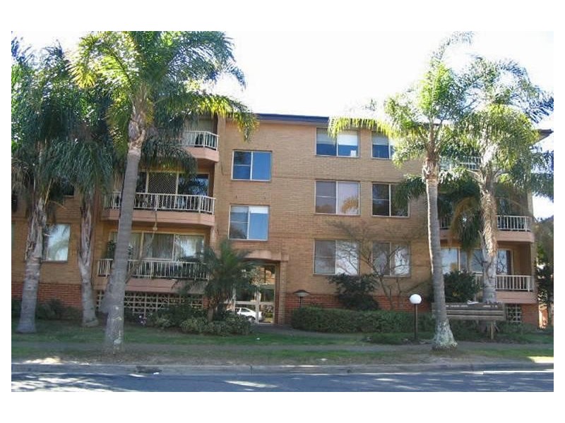 23/12 Frank Oliveri Drive, Chipping Norton NSW 2170