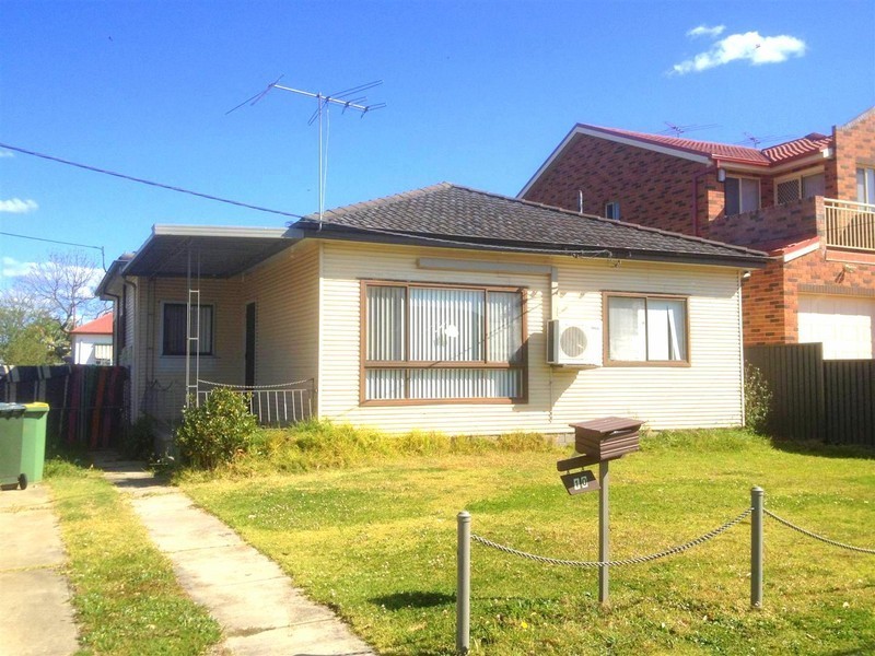 10 Duke Street, Canley Heights NSW 2166