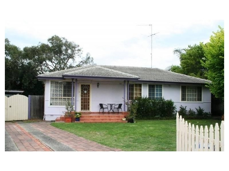 6 Wau Place, Holsworthy NSW 2173