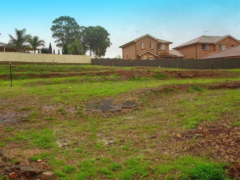 Edensor Park NSW 2176