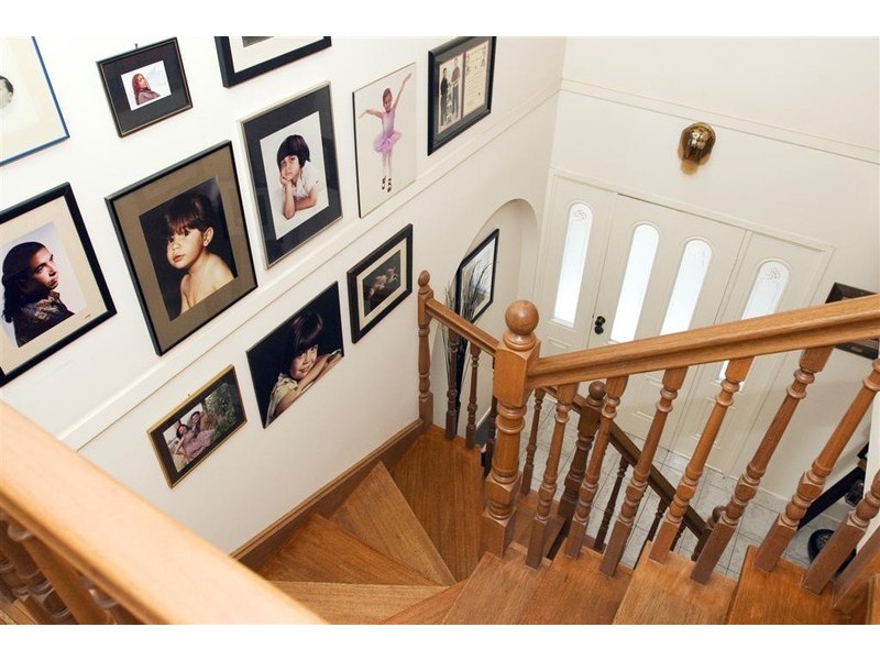 9 Bosnjak Avenue, Edensor Park NSW 2176