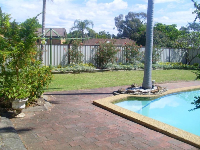Chipping Norton NSW 2170