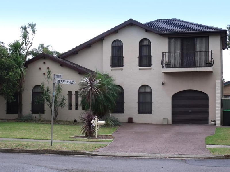 2 Derby Crescent, Chipping Norton NSW 2170