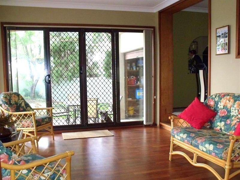 2 Derby Crescent, Chipping Norton NSW 2170