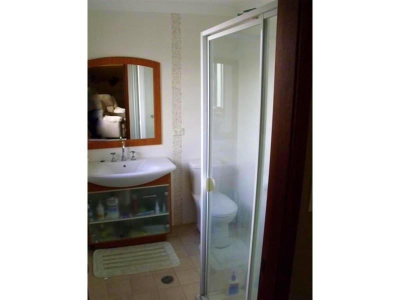 2 Derby Crescent, Chipping Norton NSW 2170