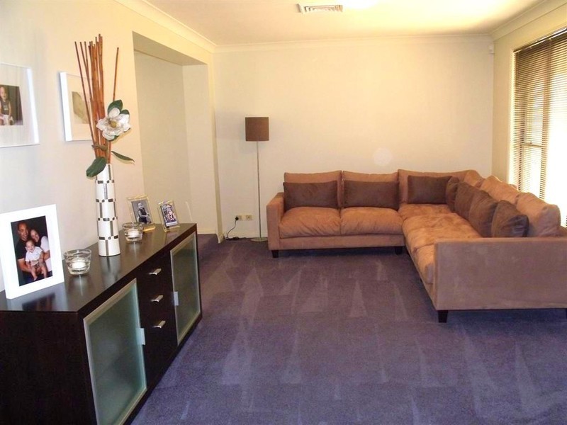 30 Chesham Place, Chipping Norton NSW 2170