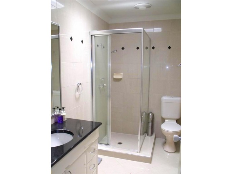 30 Chesham Place, Chipping Norton NSW 2170