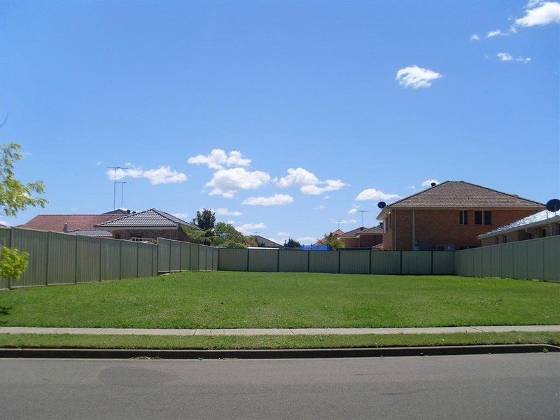 Chipping Norton NSW 2170