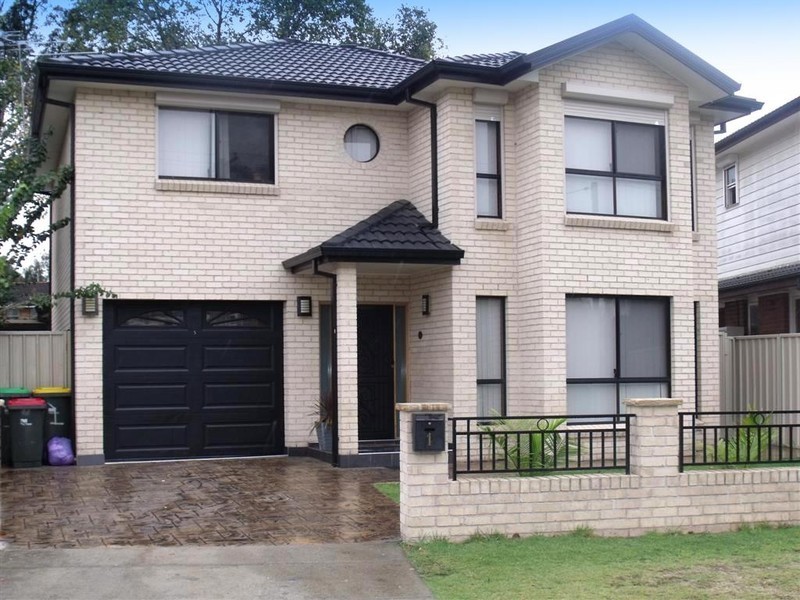 1 Wilberforce Avenue, Ashcroft NSW 2168