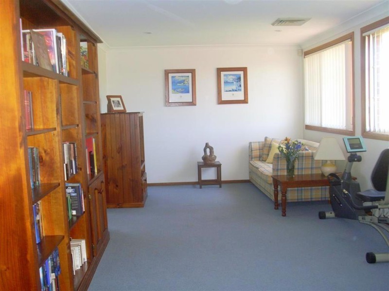 47 Ascot Drive, Chipping Norton NSW 2170