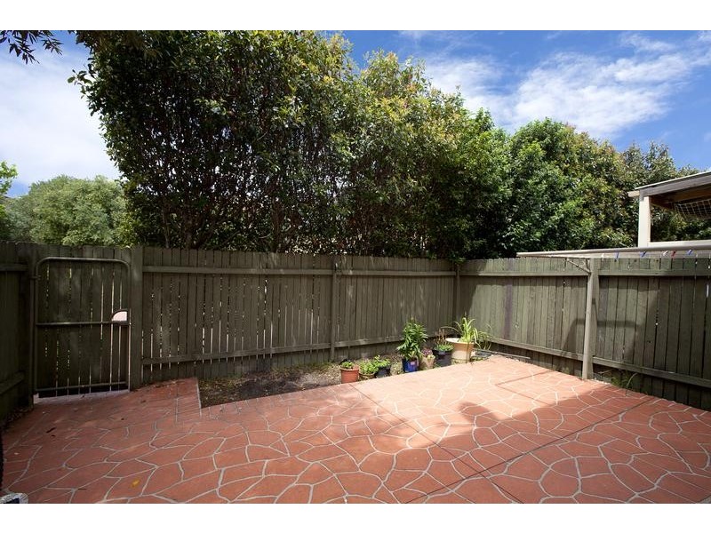 4/6 Ernest Avenue, Chipping Norton NSW 2170