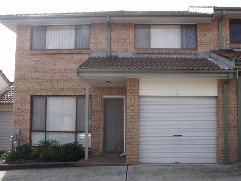 3/220 Newbridge Road, Moorebank NSW 2170