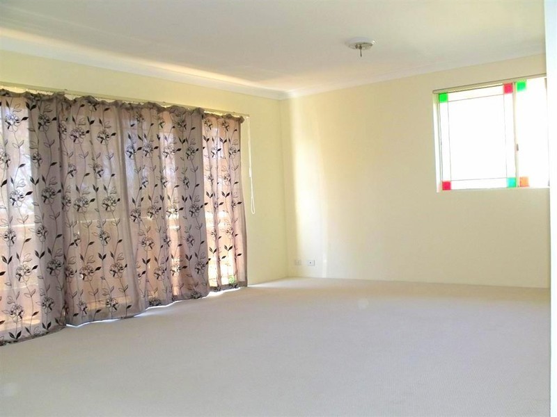 23/6 Mead Drive, Chipping Norton NSW 2170