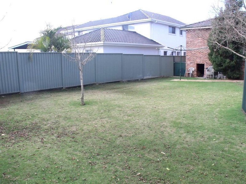 62 Central Avenue, Chipping Norton NSW 2170