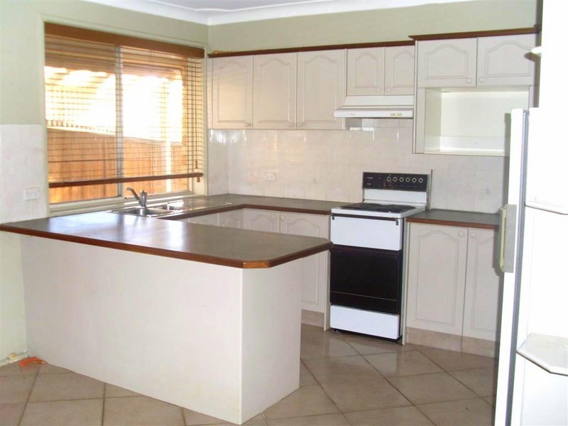 5 Spicer Avenue, Hammondville NSW 2170