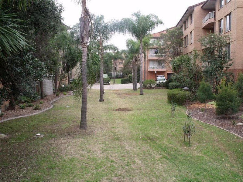 Chipping Norton NSW 2170