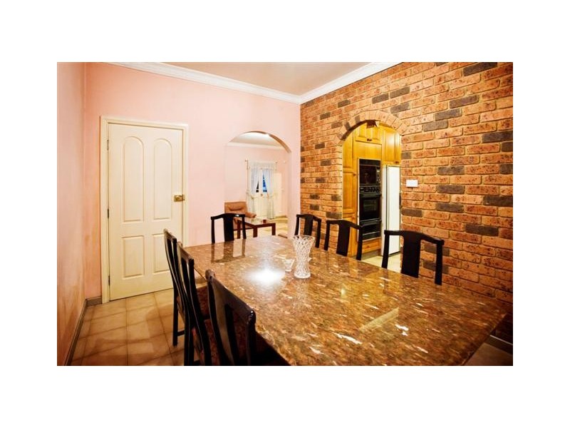 14 Westbury Street, Chipping Norton NSW 2170