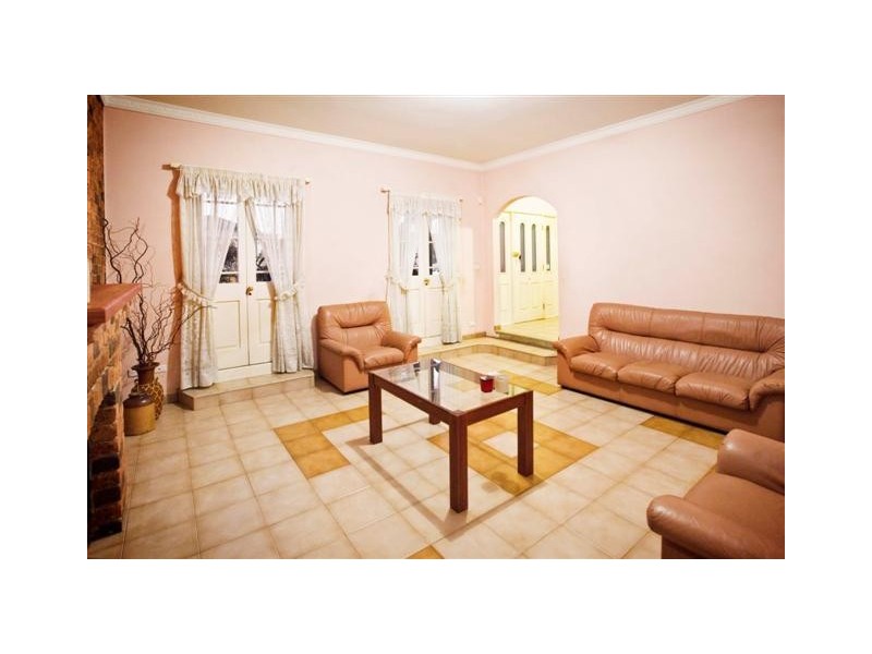 14 Westbury Street, Chipping Norton NSW 2170