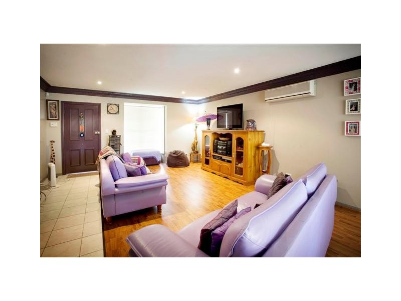10A Shoreham Crescent, Chipping Norton NSW 2170