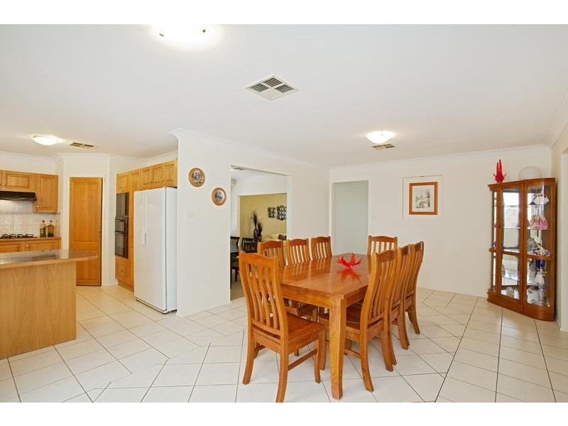 24 Yachtsman Drive, Chipping Norton NSW 2170